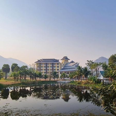 Phu Pha Phung Resort Suan Phueng Luaran gambar