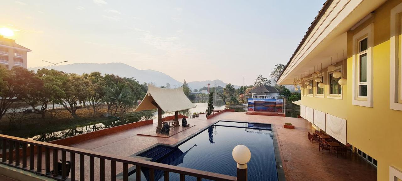 Phu Pha Phung Resort Suan Phueng Luaran gambar