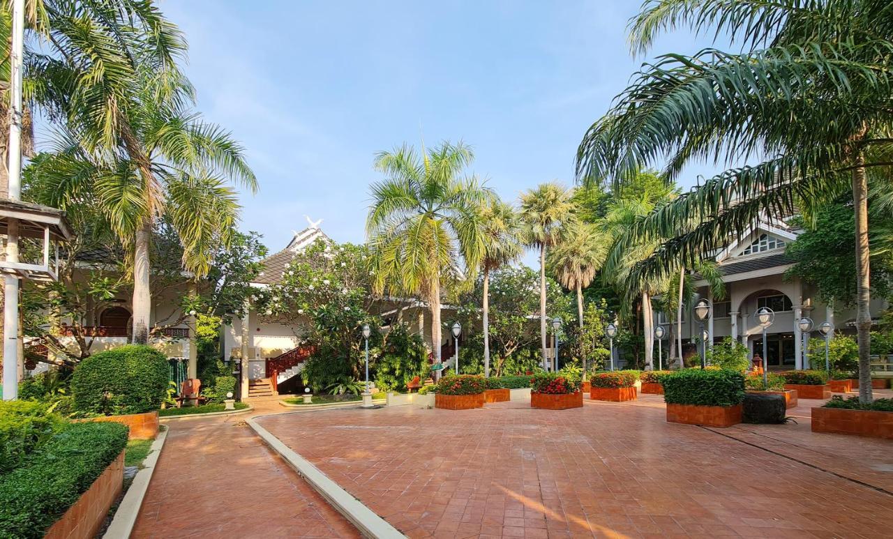 Phu Pha Phung Resort Suan Phueng Luaran gambar