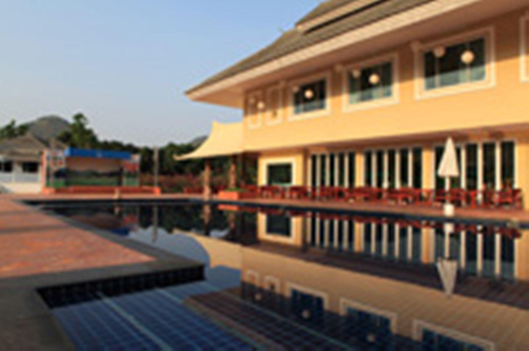 Phu Pha Phung Resort Suan Phueng Luaran gambar