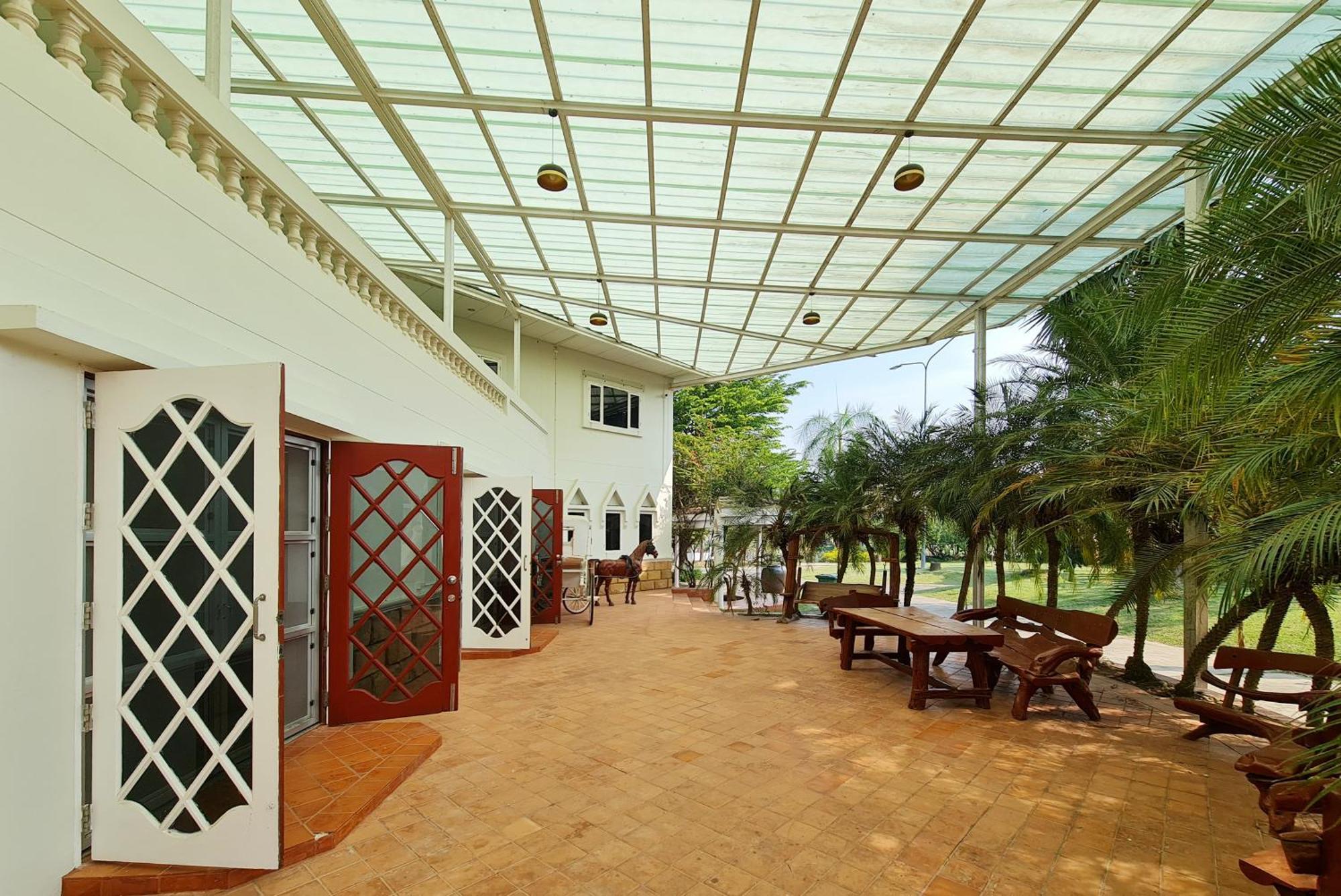 Phu Pha Phung Resort Suan Phueng Bilik gambar